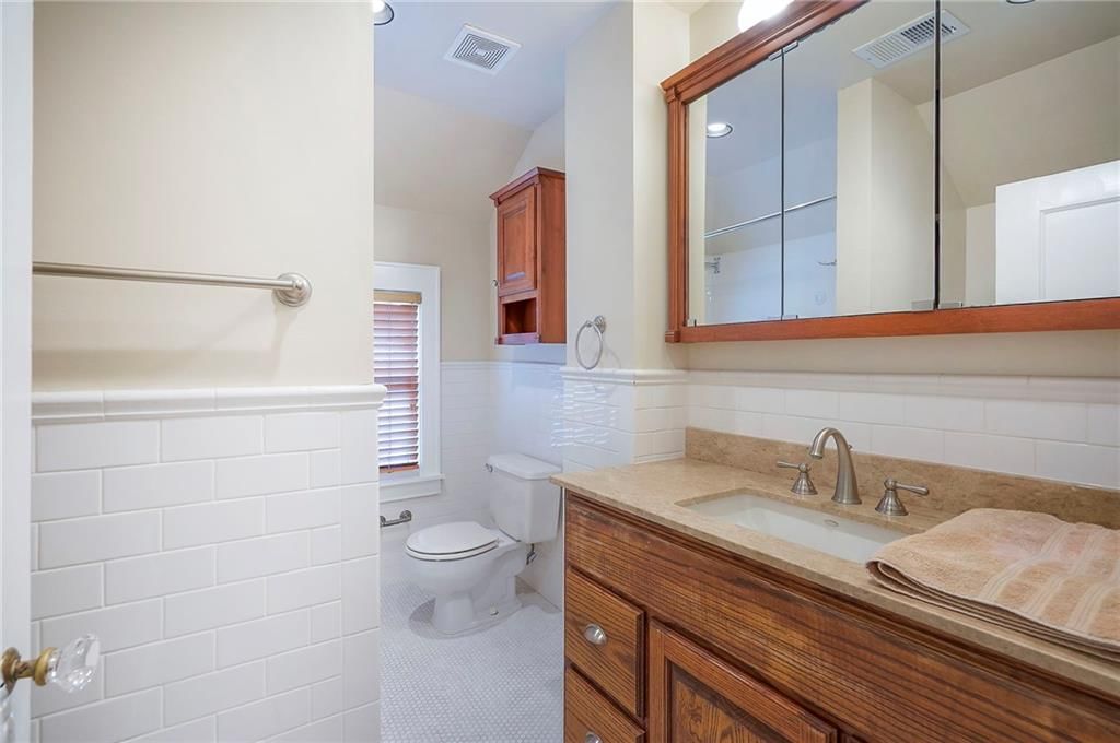 801 W 56th Street — photo 31