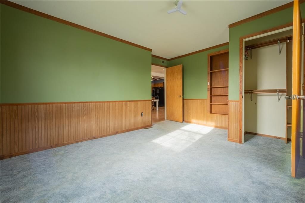 215 W 1st Street — photo 13