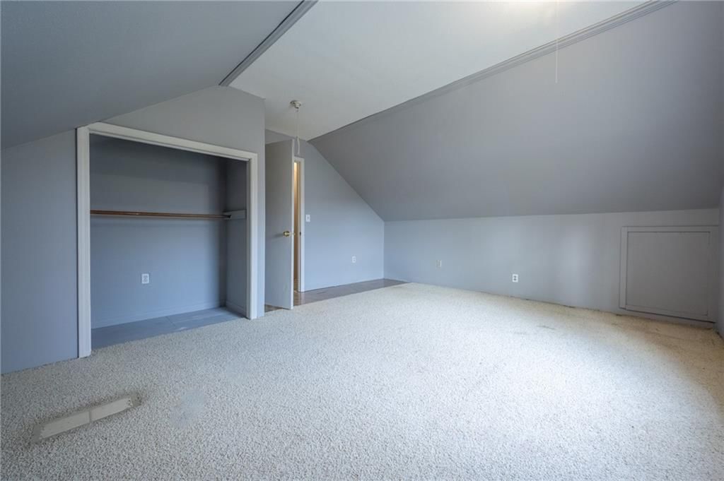 215 W 1st Street — photo 30