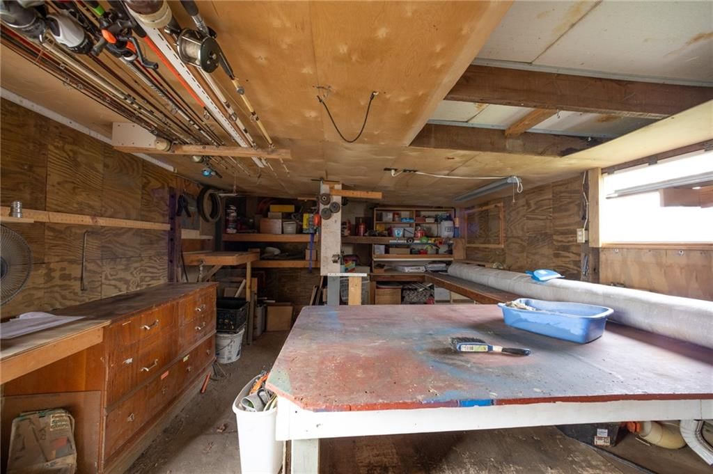 215 W 1st Street — photo 43