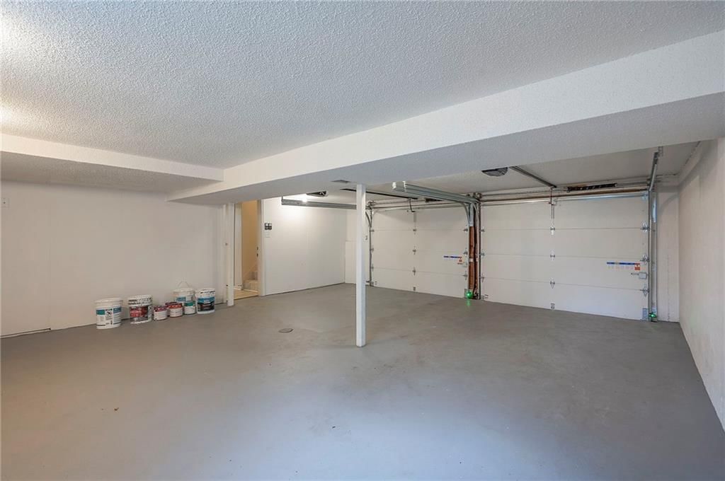 107 Baker Street — photo 27