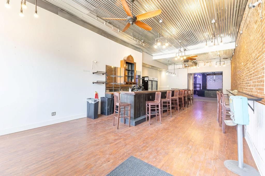 817 Francis Street — photo 3