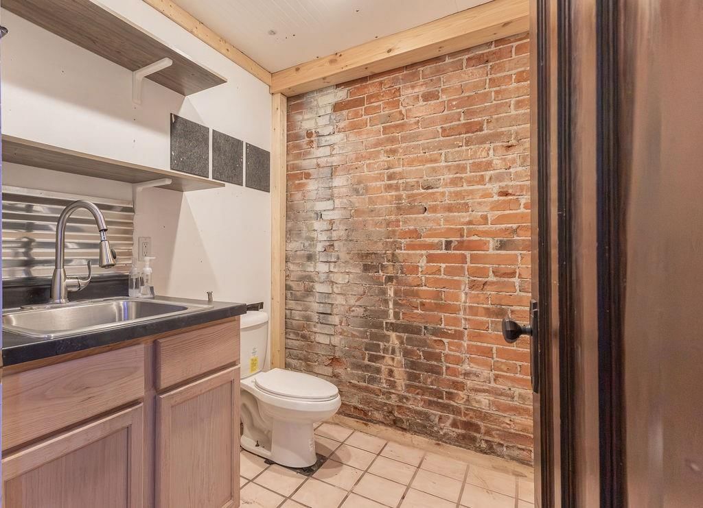 817 Francis Street — photo 19