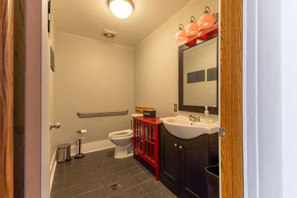 817 Francis Street — photo 20