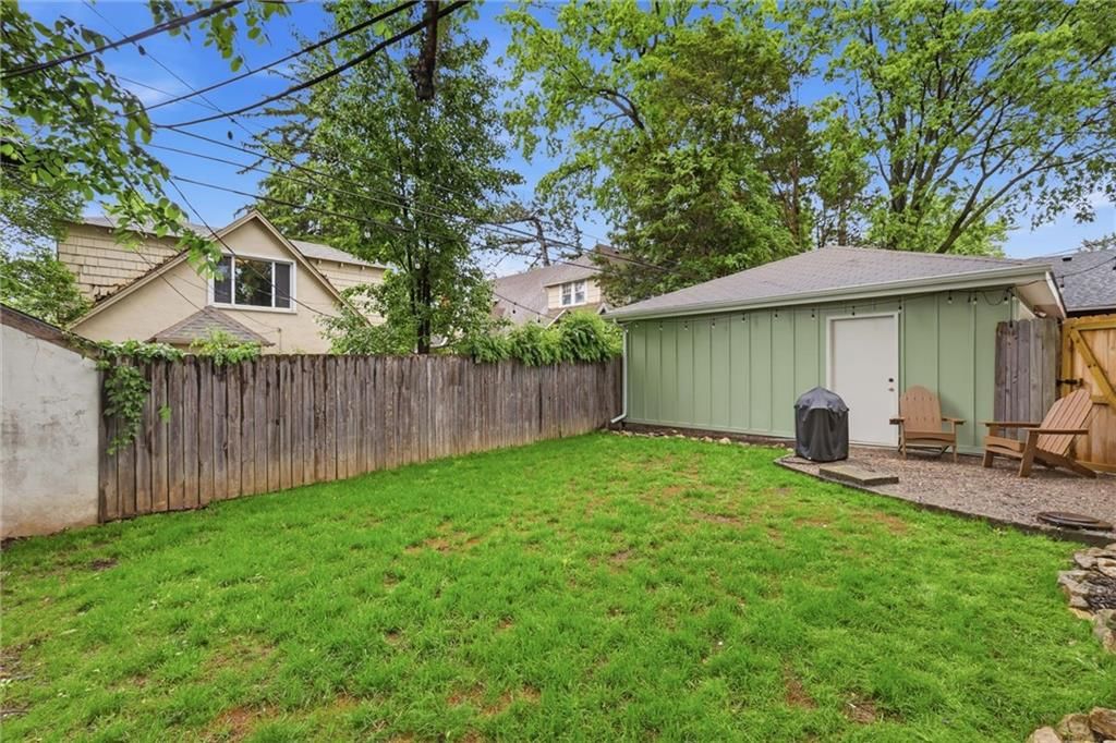 322 E 70th Terrace — photo 34