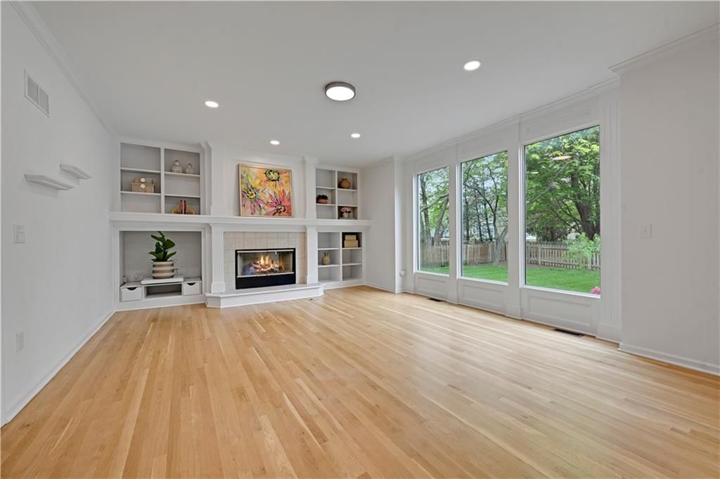 21528 W 99th Street — photo 10