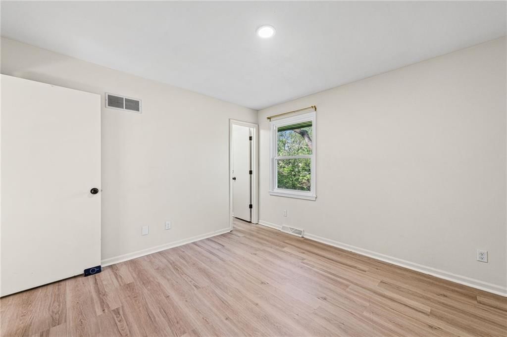 5612 Cambridge Avenue — photo 14