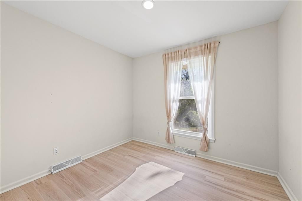 5612 Cambridge Avenue — photo 18