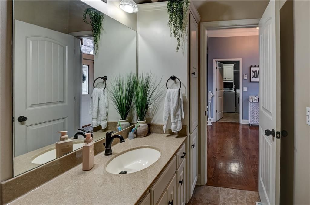 2901 Wilshire Court — photo 11