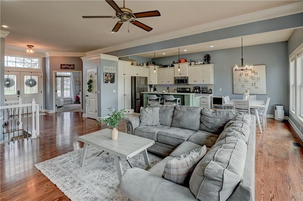 2901 Wilshire Court — photo 22
