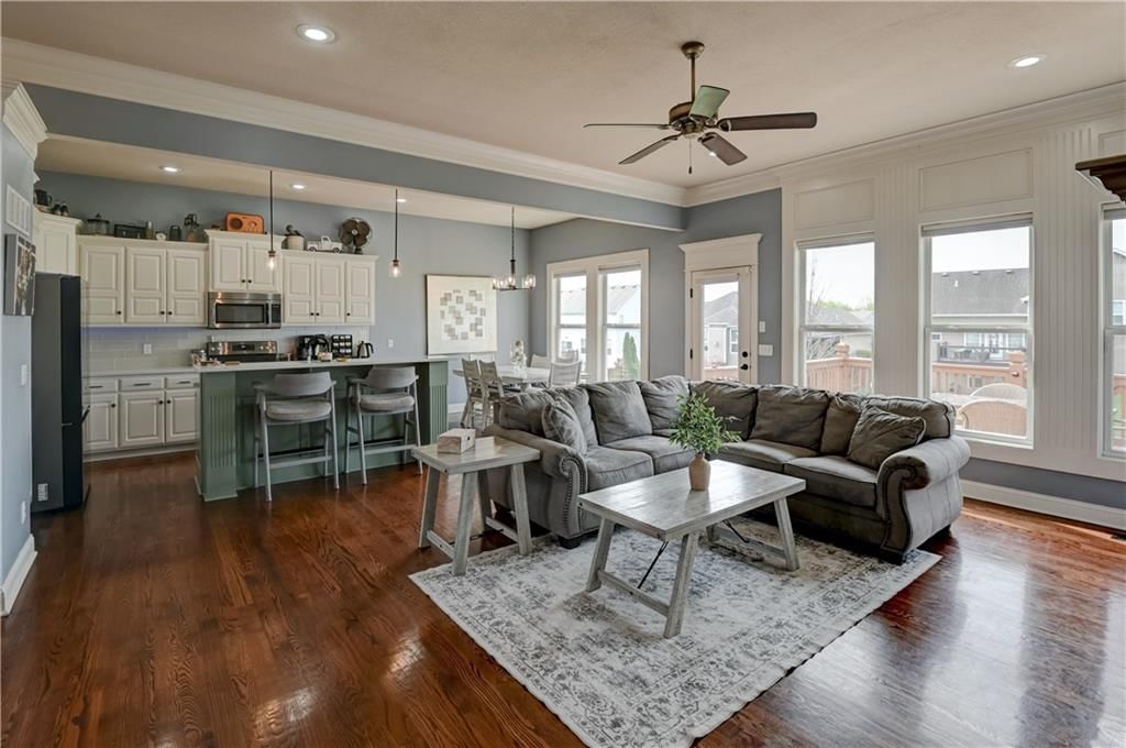 2901 Wilshire Court — photo 23