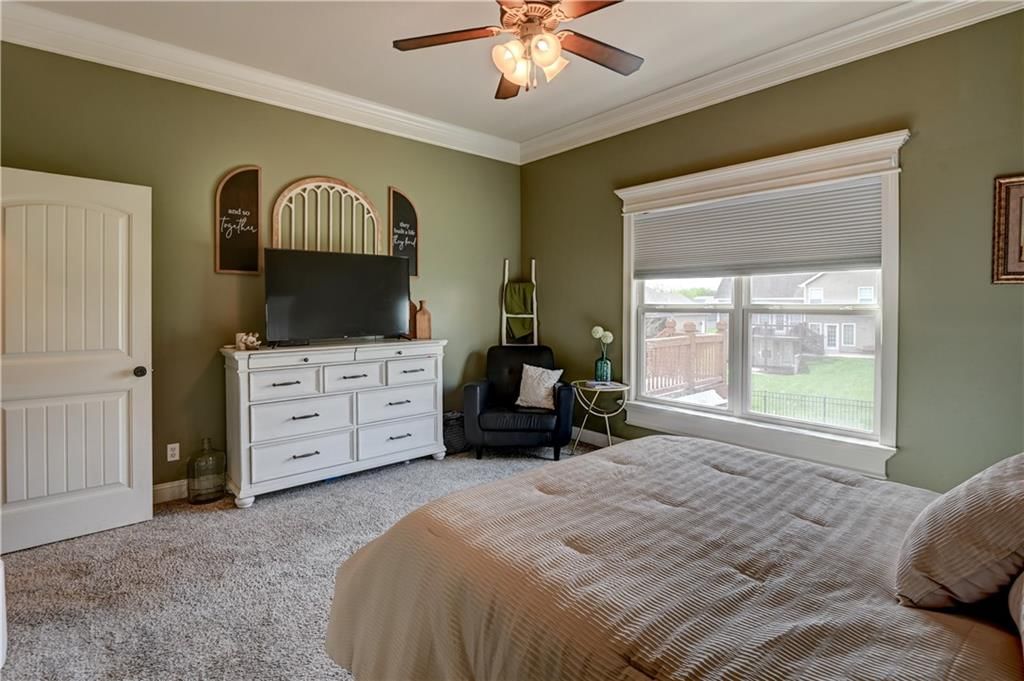 2901 Wilshire Court — photo 34
