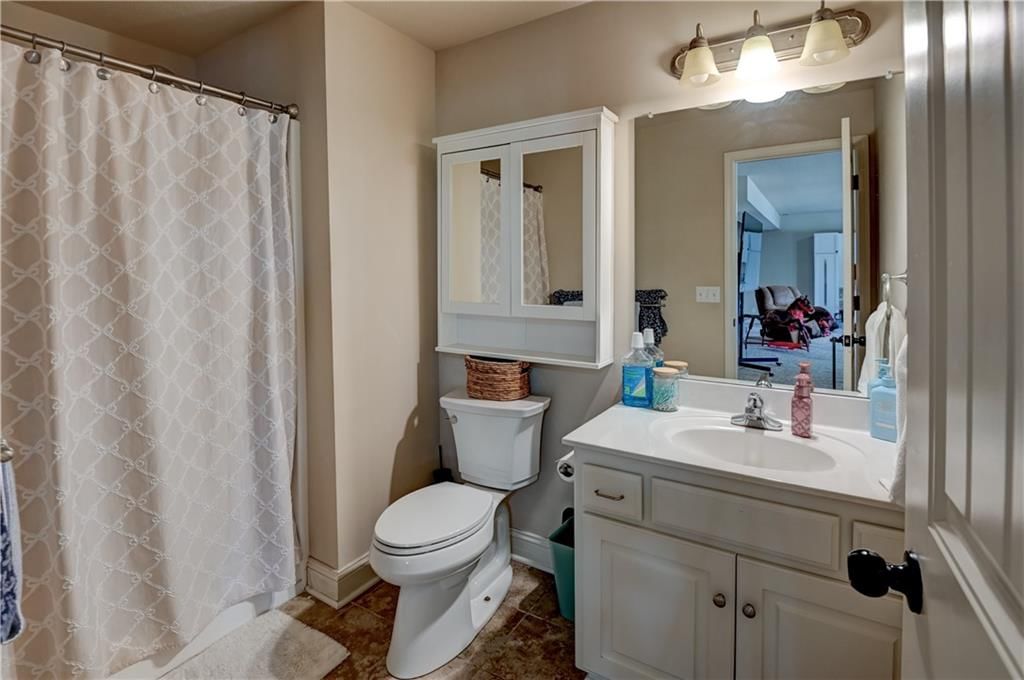 2901 Wilshire Court — photo 46
