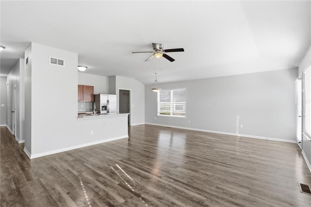 723 S Cypress Street — photo 6