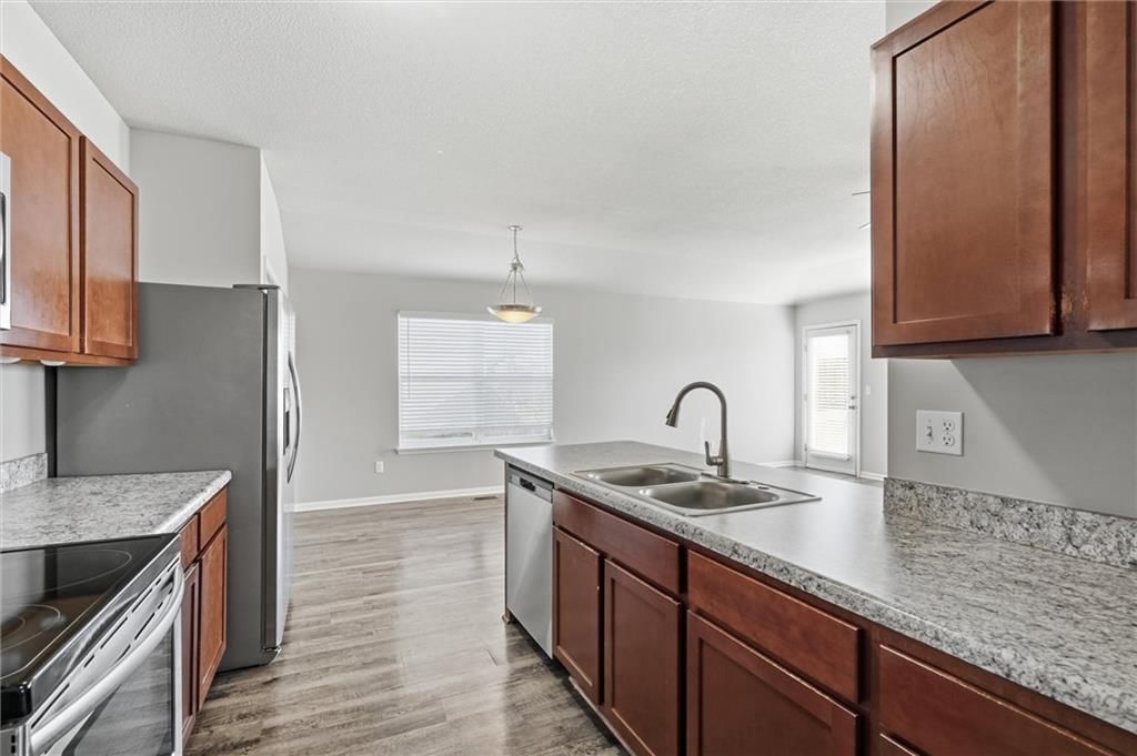 723 S Cypress Street — photo 12