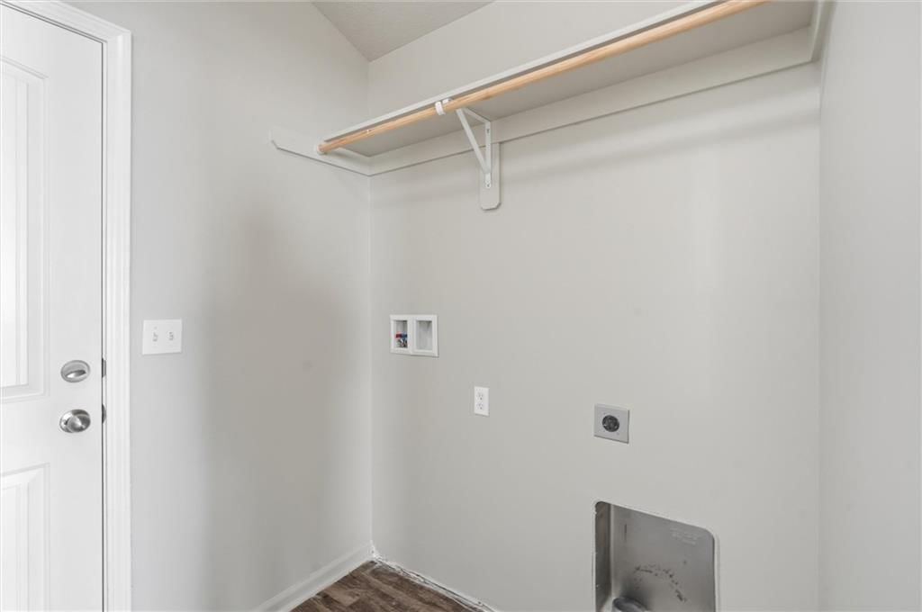 723 S Cypress Street — photo 17