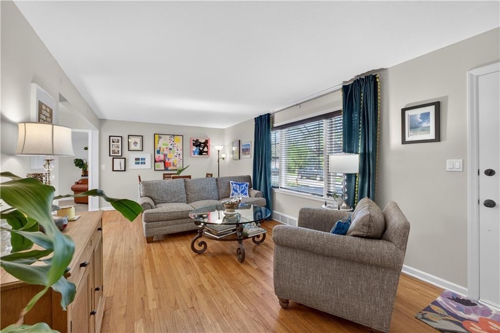 8924 Hardy Street — photo 7