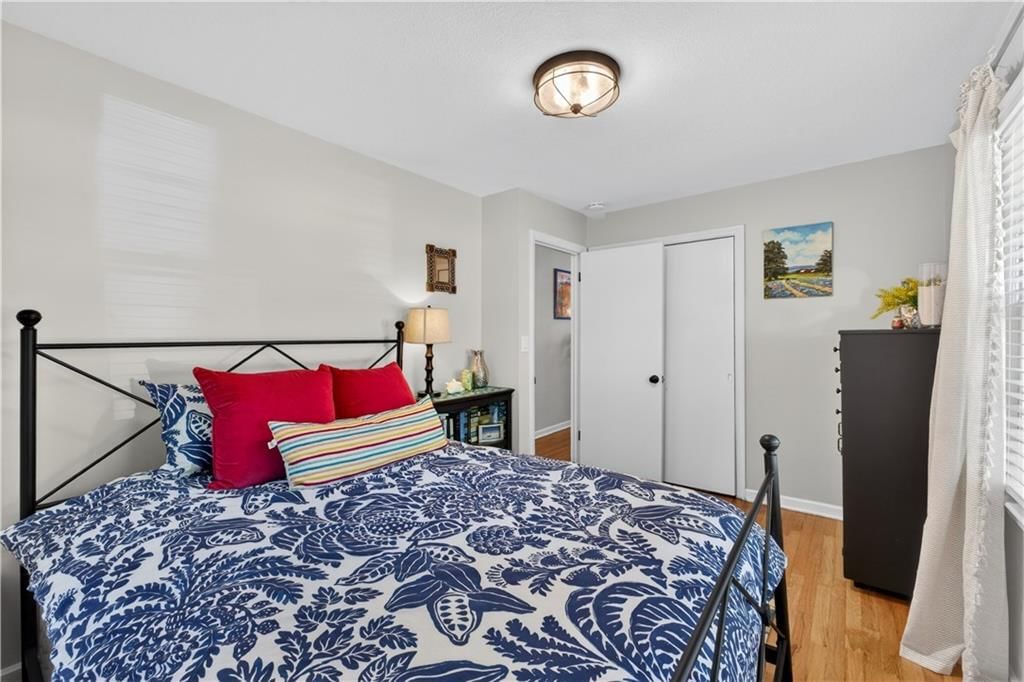 8924 Hardy Street — photo 25