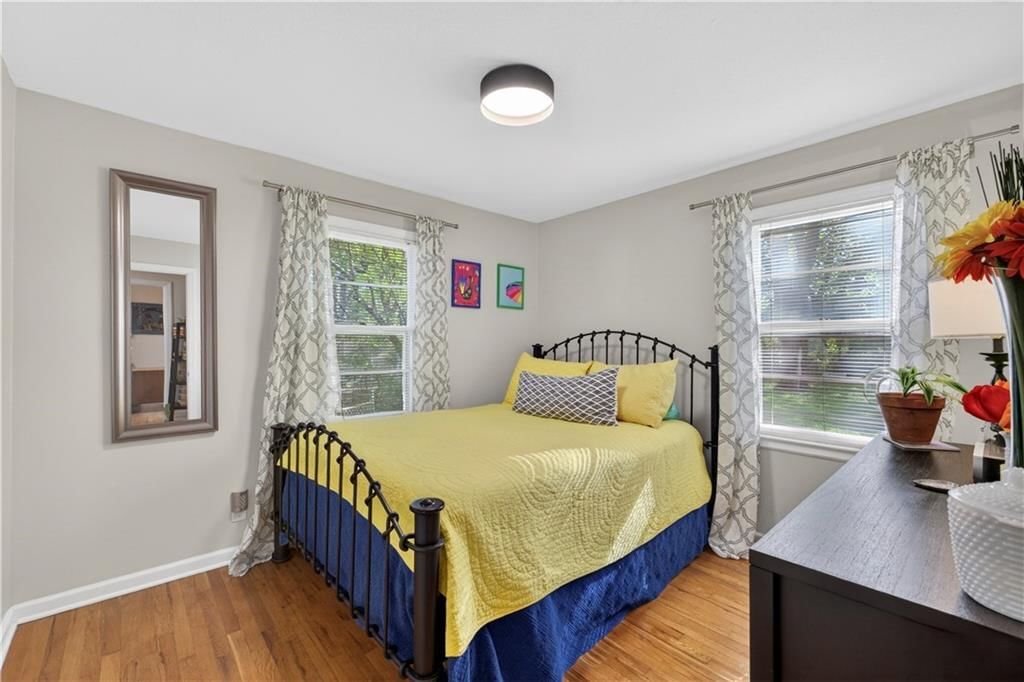 8924 Hardy Street — photo 31