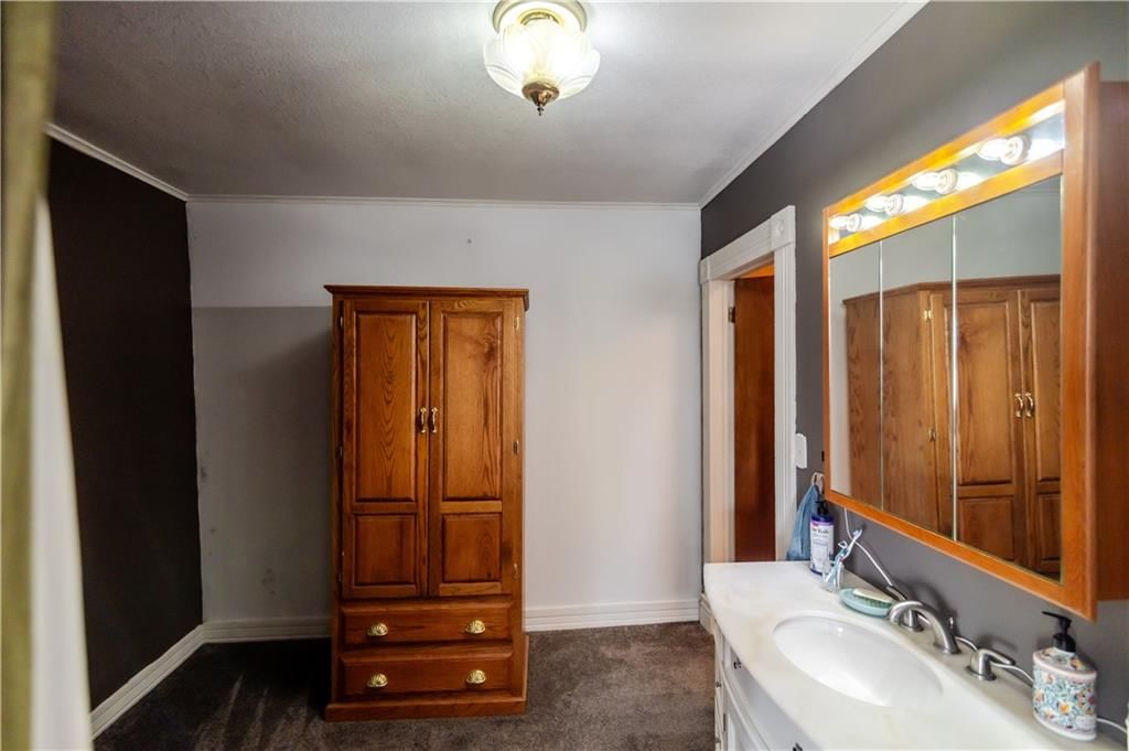 1100 Santa Fe Street — photo 32