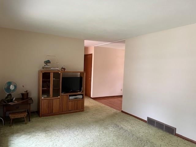 10711 W 92nd Street — photo 7