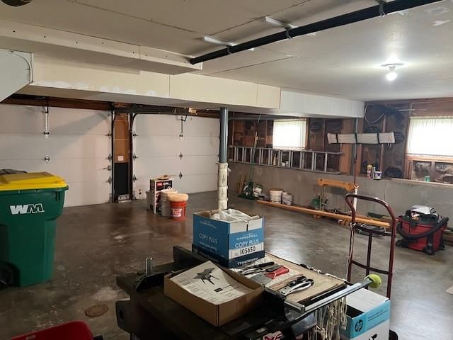 10711 W 92nd Street — photo 36