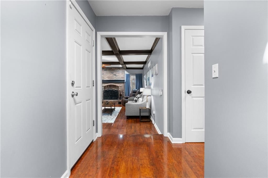 604 SE Adobe Street — photo 4