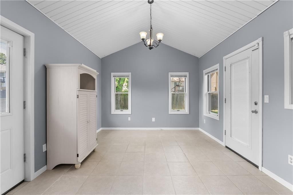 604 SE Adobe Street — photo 15