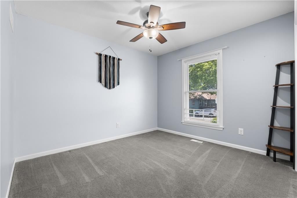 604 SE Adobe Street — photo 25
