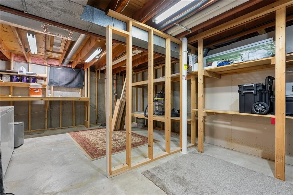 604 SE Adobe Street — photo 31