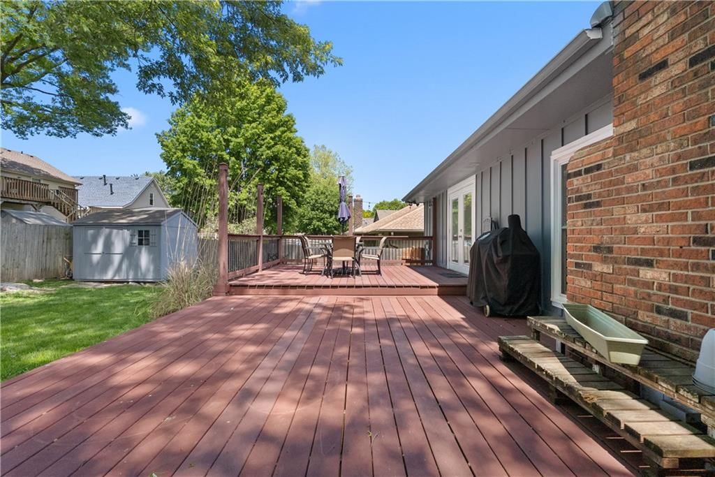 604 SE Adobe Street — photo 33