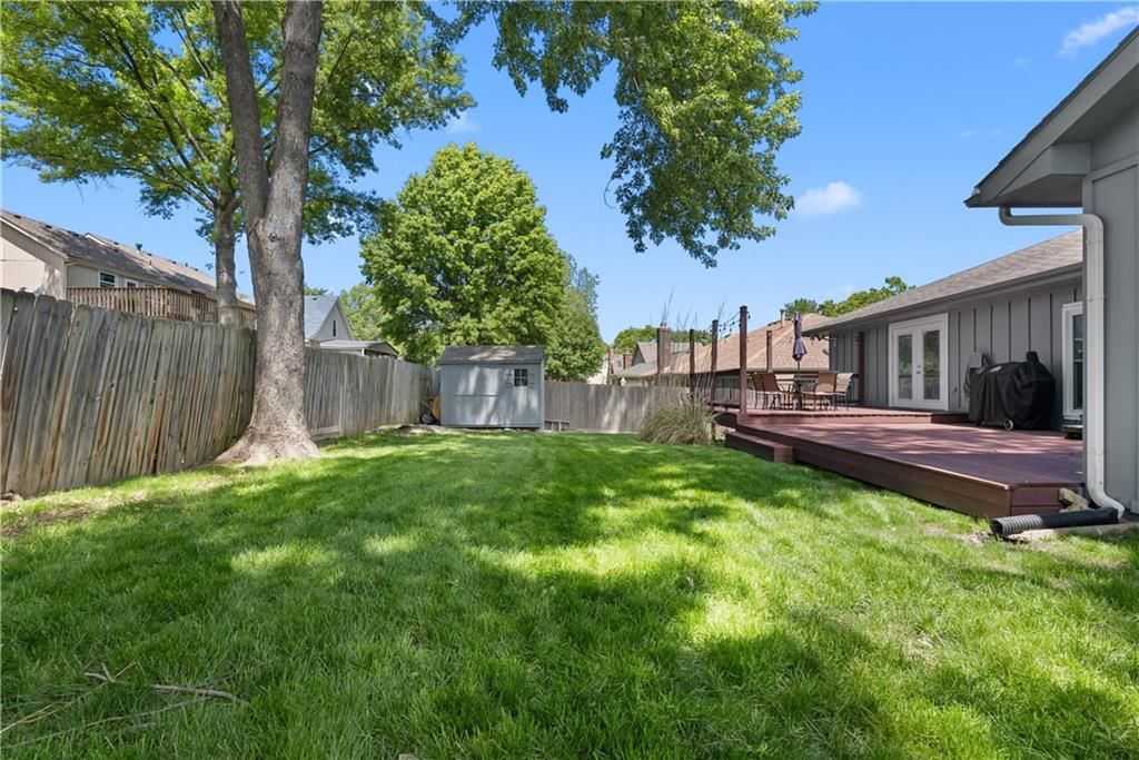 604 SE Adobe Street — photo 35
