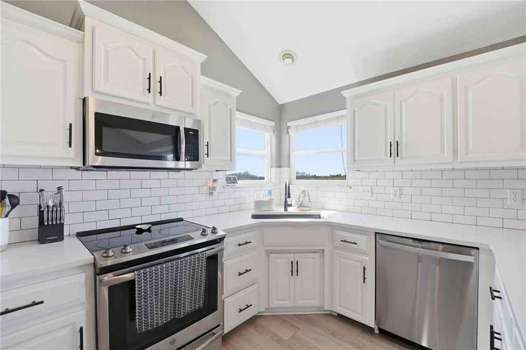 3805 NW Old Stagecoach Road — photo 10