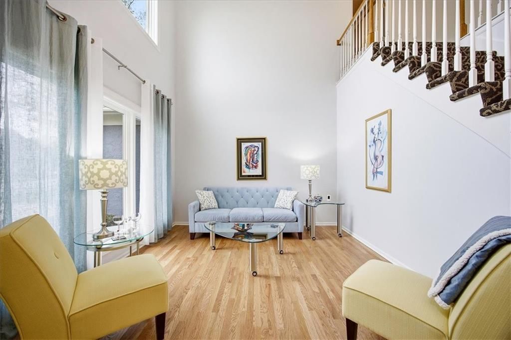 5404 W 153rd Street — photo 3