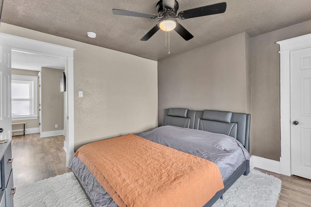 3142 Felix Street — photo 17