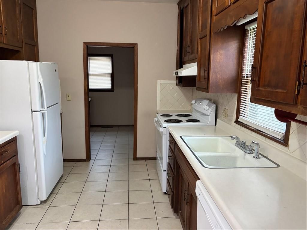 3200 Freeman Avenue — photo 7