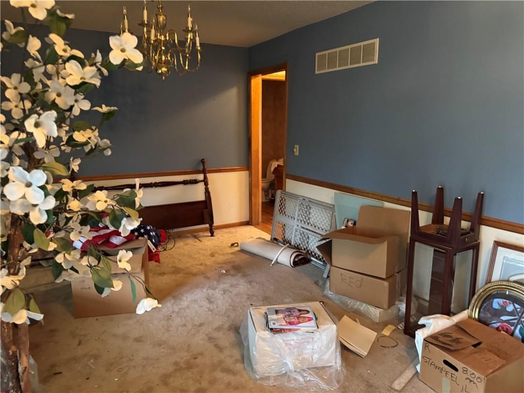 1546 Canterbury Lane — photo 3