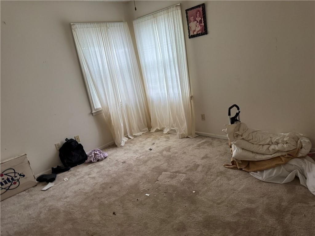 1546 Canterbury Lane — photo 4