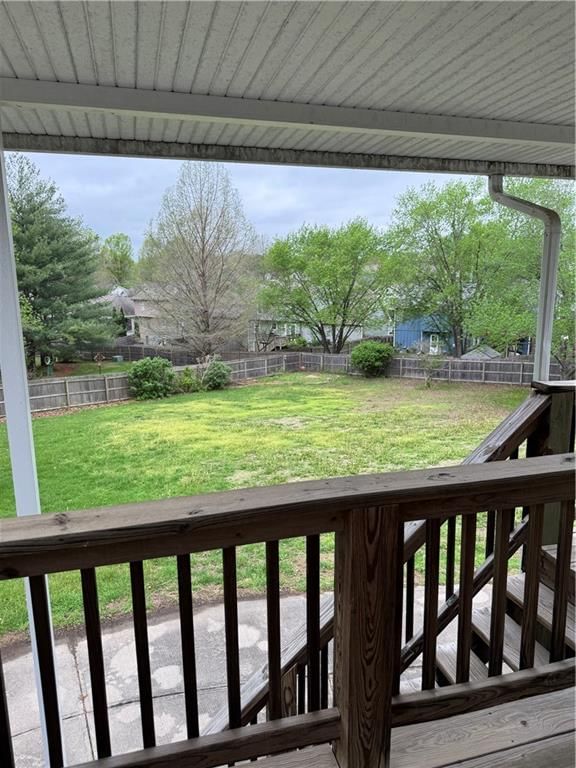 1546 Canterbury Lane — photo 18