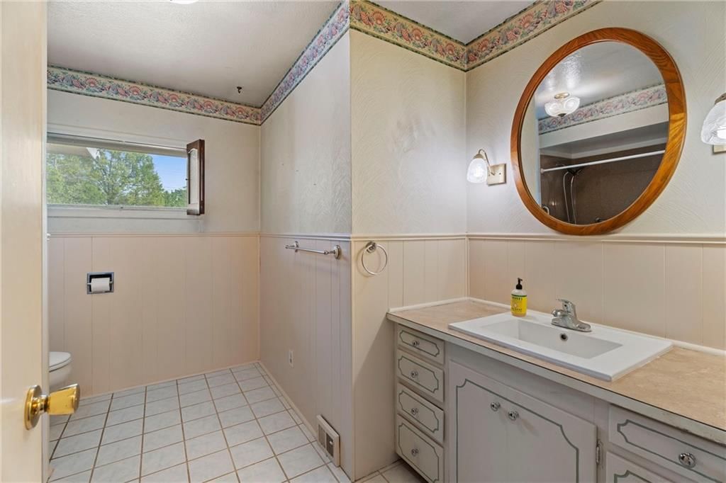 1318 Hibbard Street — photo 18