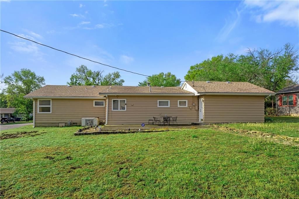 1318 Hibbard Street — photo 26