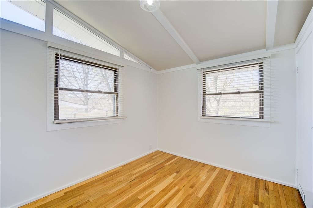 5916 N Michigan Avenue — photo 14