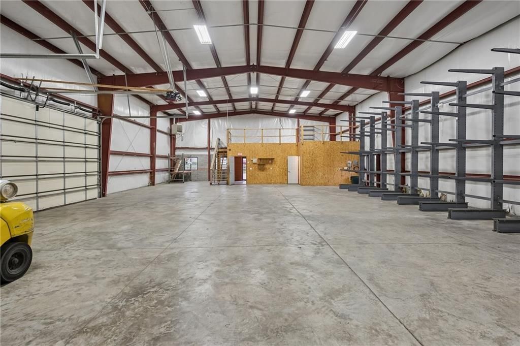 990 Premier Drive — photo 19