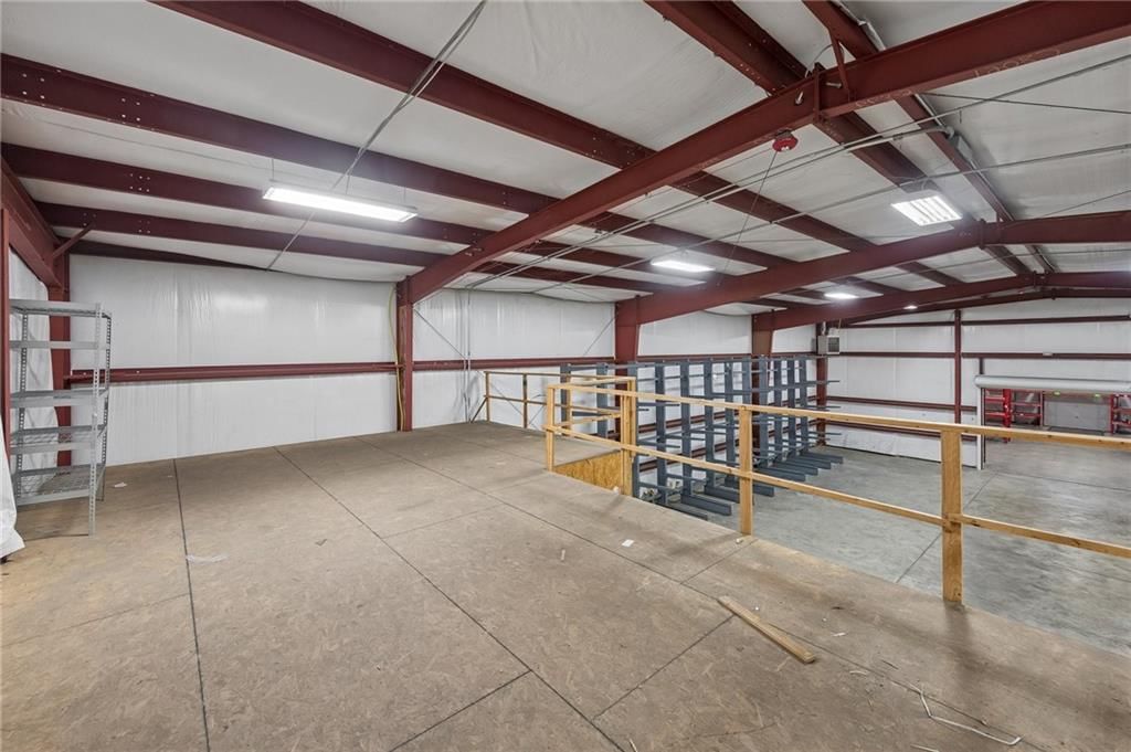 990 Premier Drive — photo 21