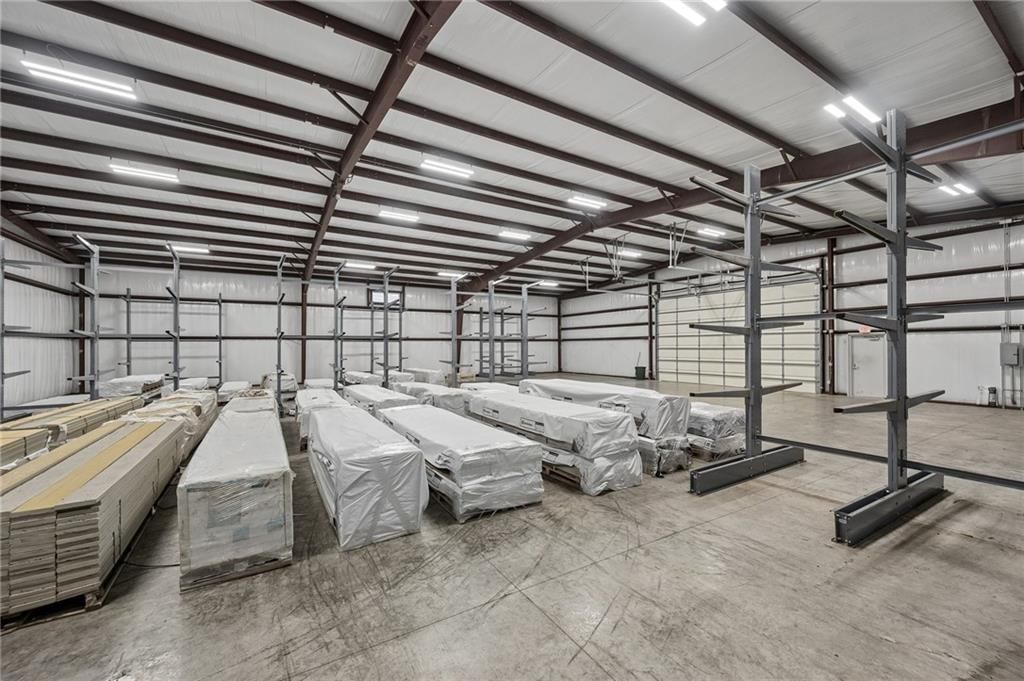 990 Premier Drive — photo 32