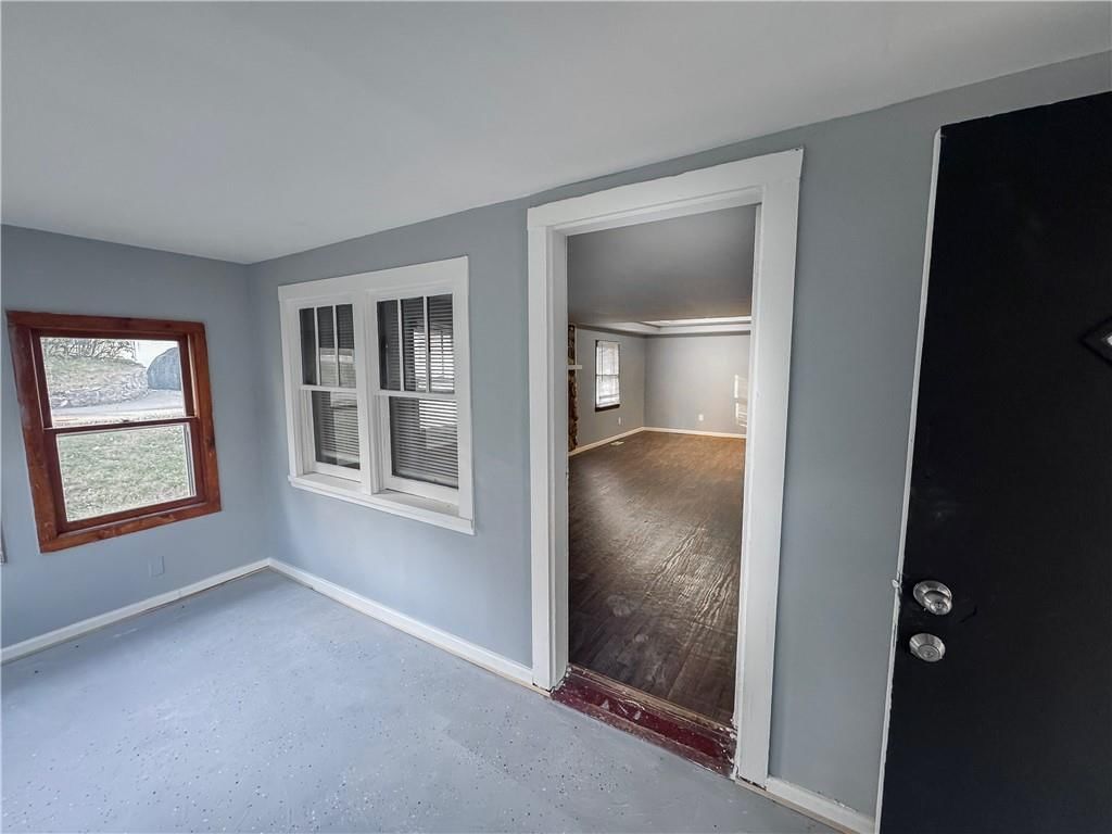930 E Stone Street — photo 12