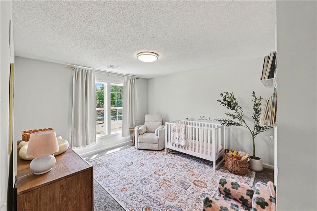 6330 N Bedford Avenue — photo 17