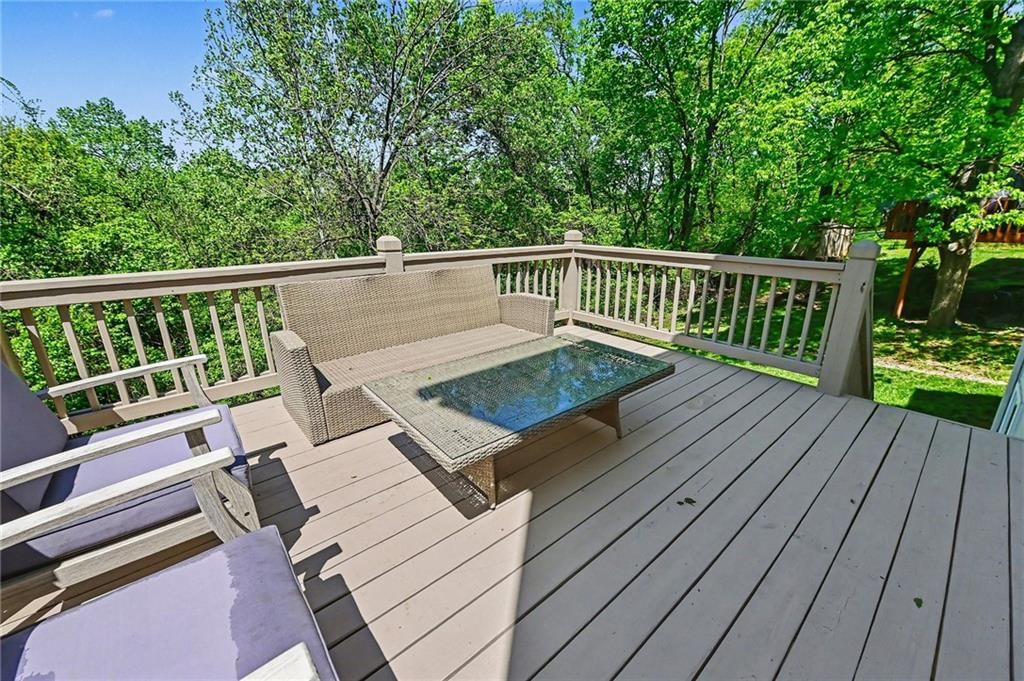 6330 N Bedford Avenue — photo 21
