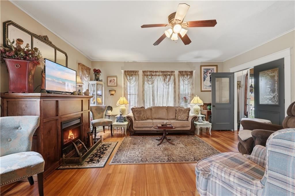 814 N Main Street — photo 10