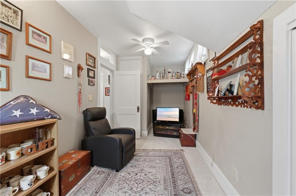 814 N Main Street — photo 23